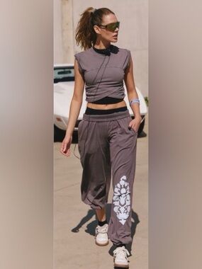 FP Movement Hot Shot Crossover SET in Dark Shadow Combo: S